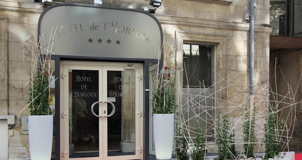 مكان الإقامة المقترح: Hôtel de l'Horloge Avignon Image 1