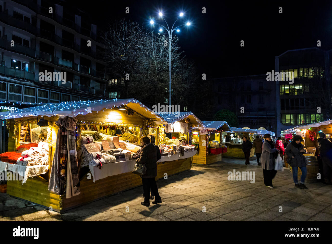 Piazza Cavour Market