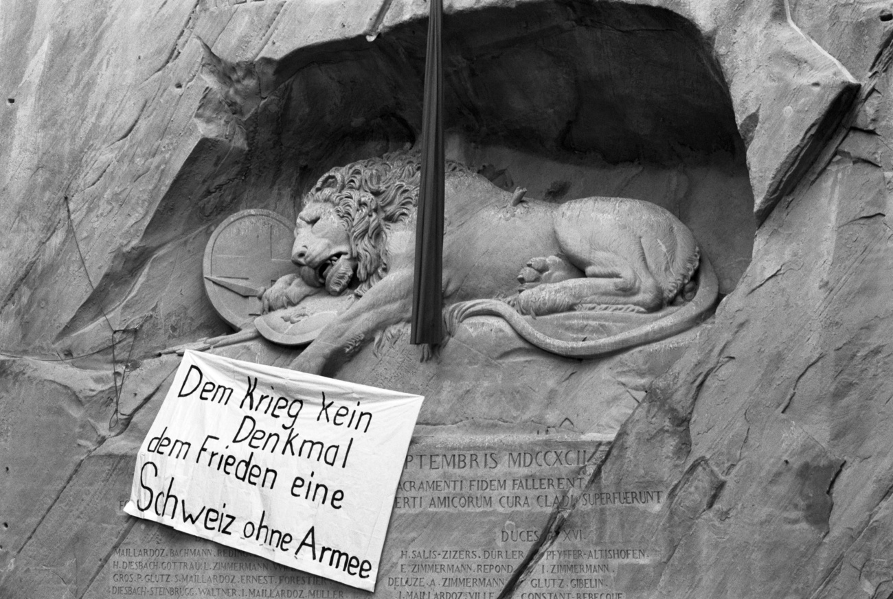 Lion Monument