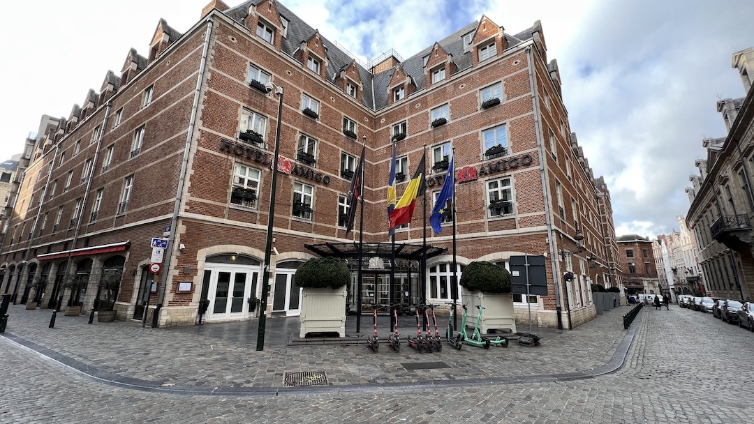 مكان الإقامة المقترح: Hotel Amigo Image 1