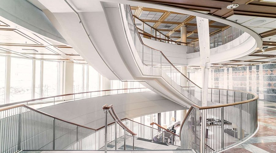 مكان الإقامة المقترح: Radisson Blu Plaza Hotel Image 1