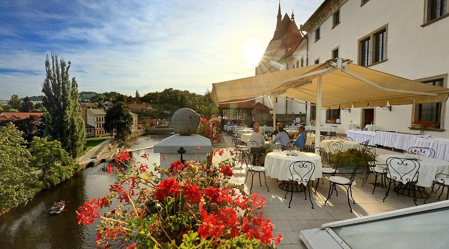 مكان الإقامة المقترح: Hotel Ruze Image 1