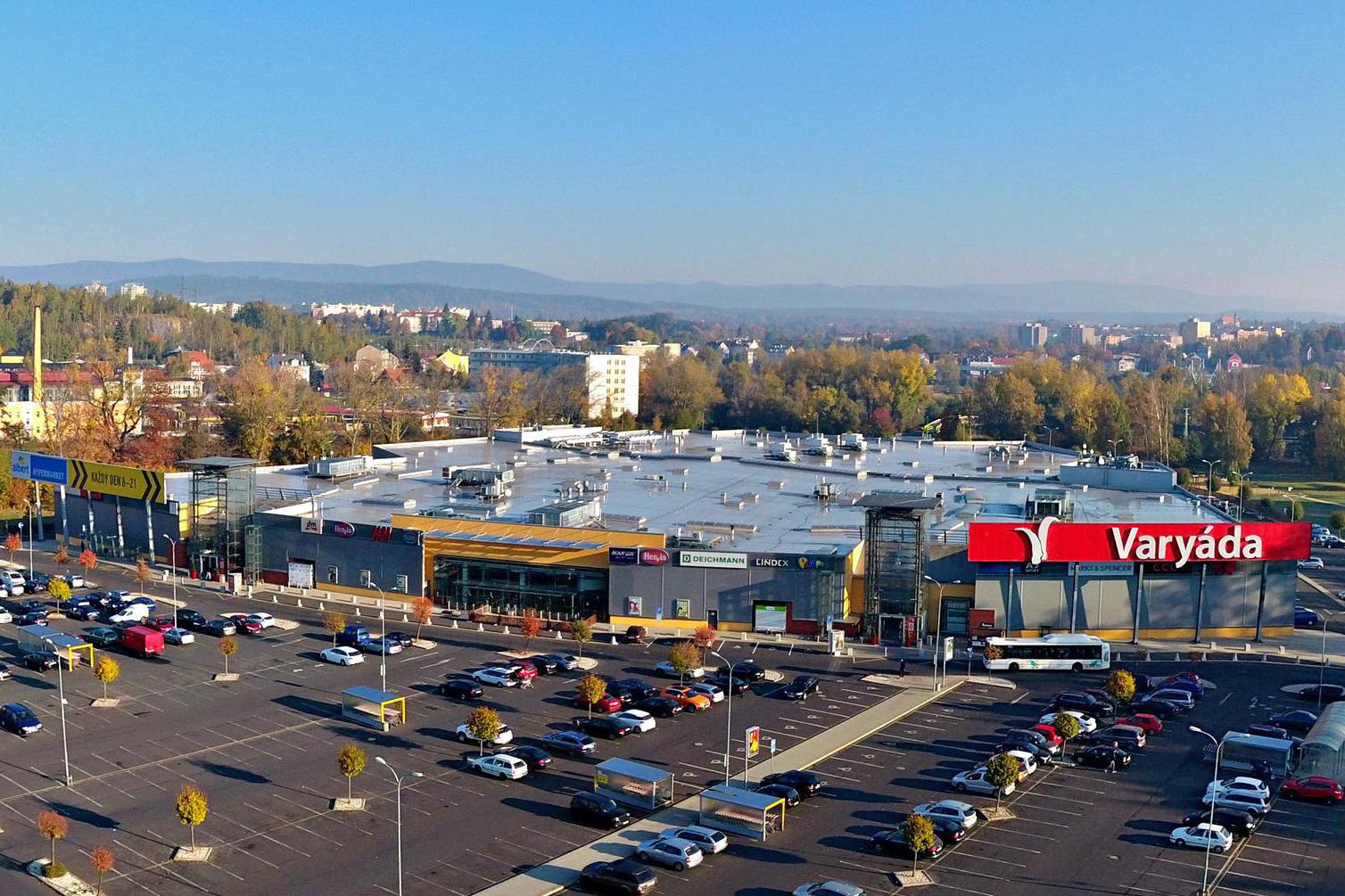 Varyáda Shopping Center