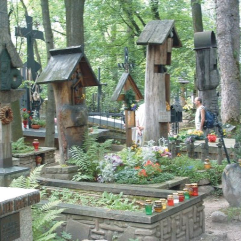 Pęksowy Brzyzek Cemetery