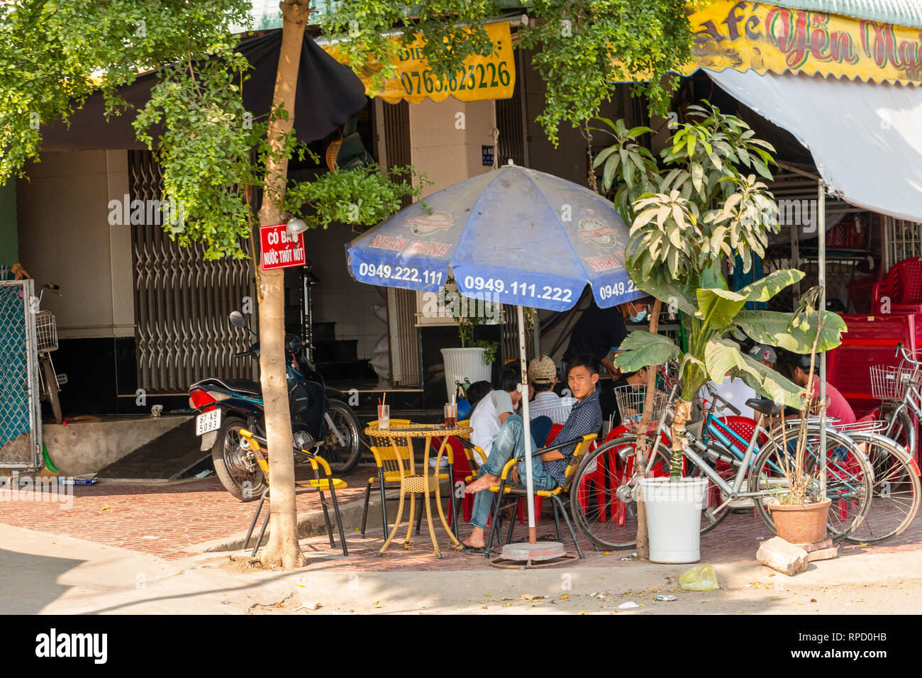 Local Cafe