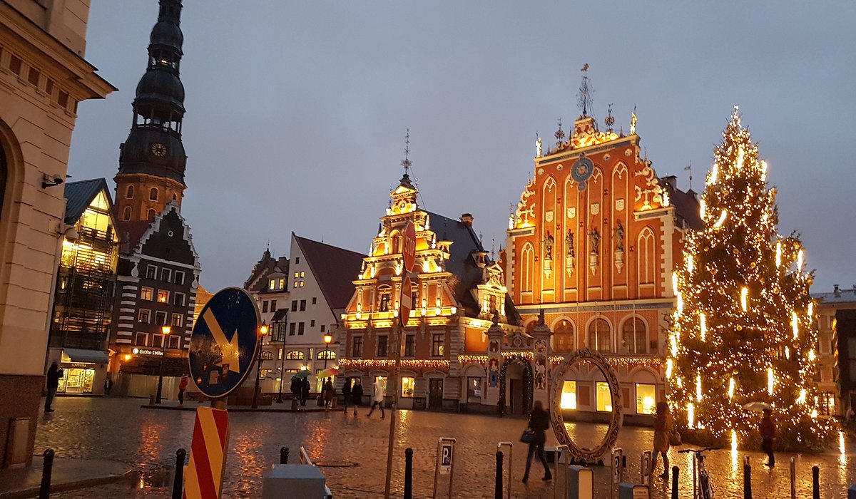 Explore Riga Old Town