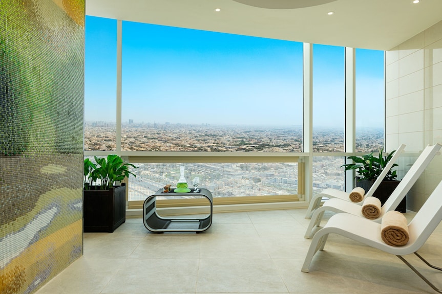 مكان الإقامة المقترح: Four Points by Sheraton Kuwait Image 1