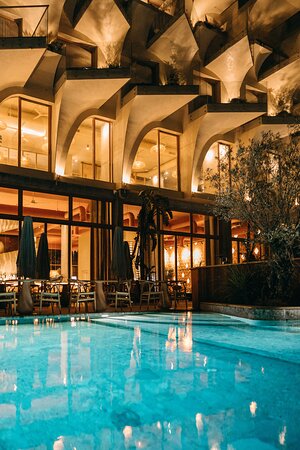 Grand Park (Parku i Madh)