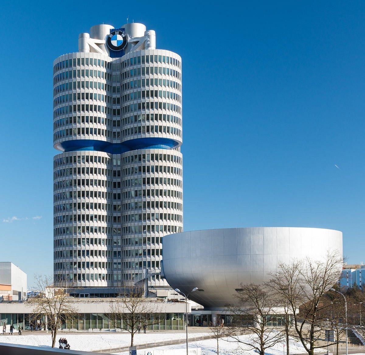 BMW Tokyo