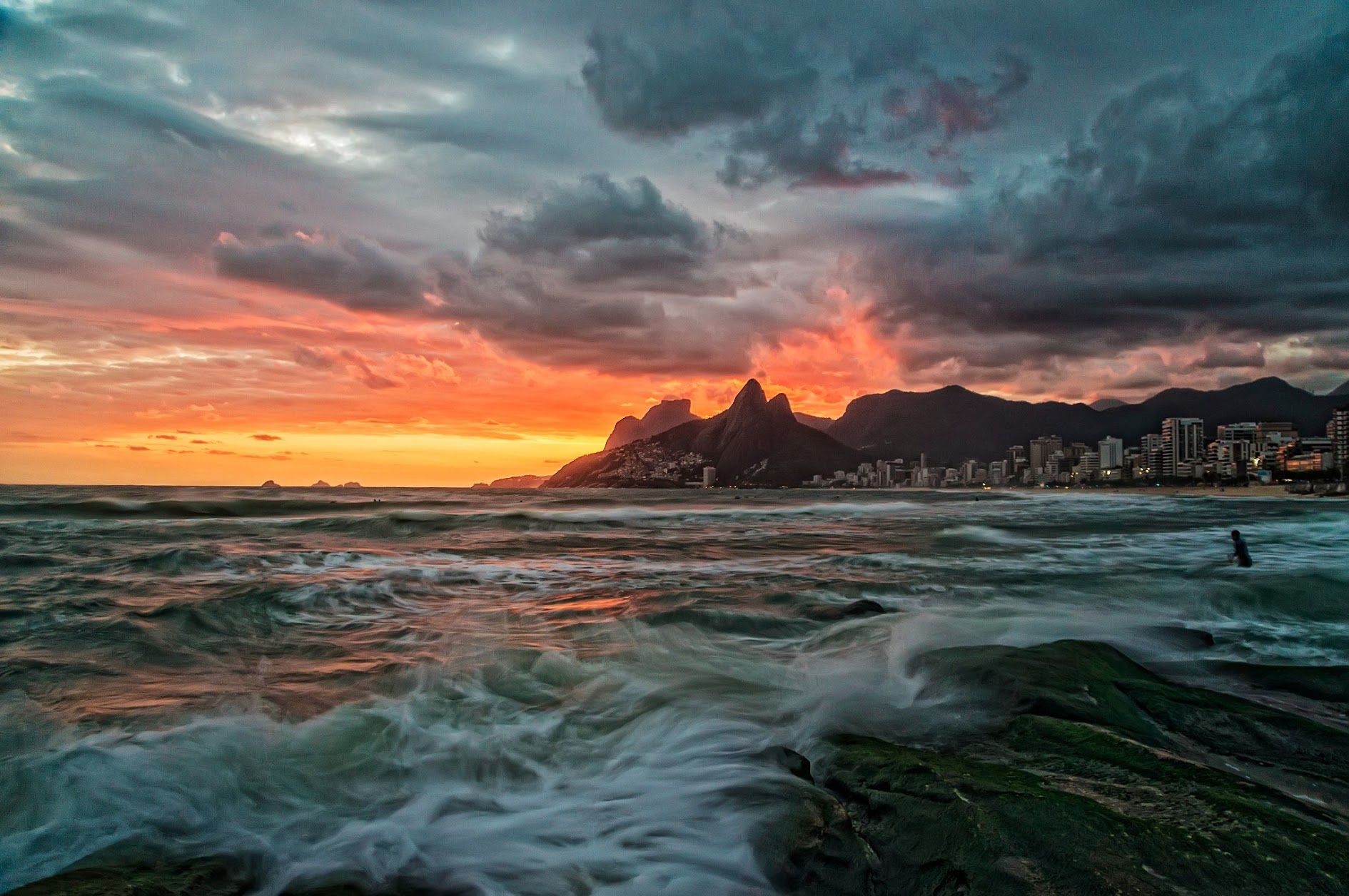 Arpoador Rock