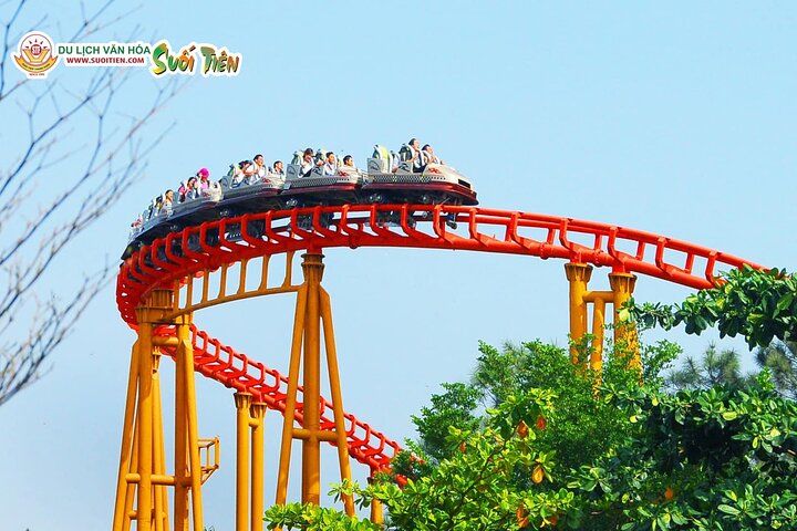 Suoi Tien Theme Park