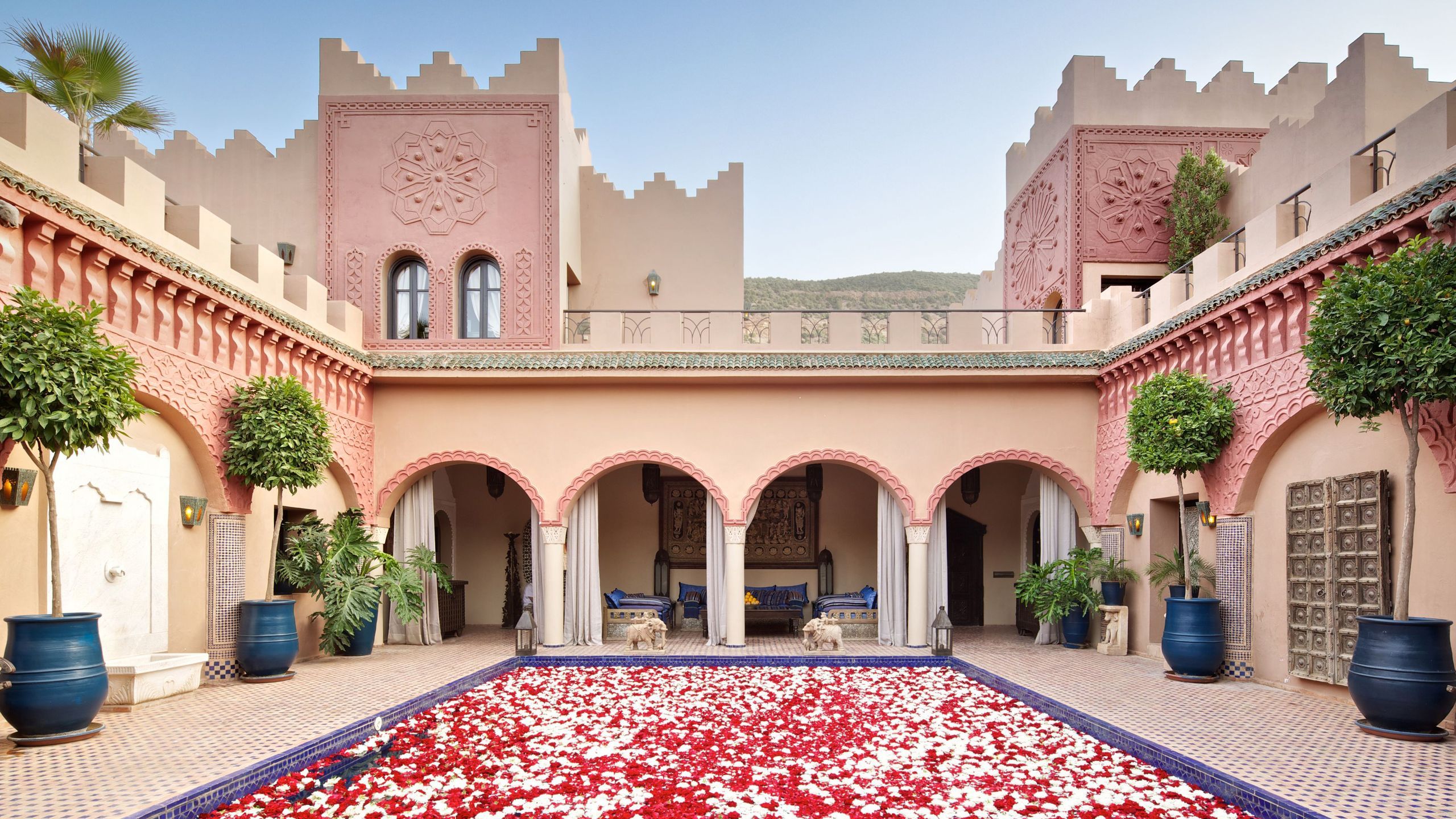 مكان الإقامة المقترح: Kasbah Tamadot Image 1