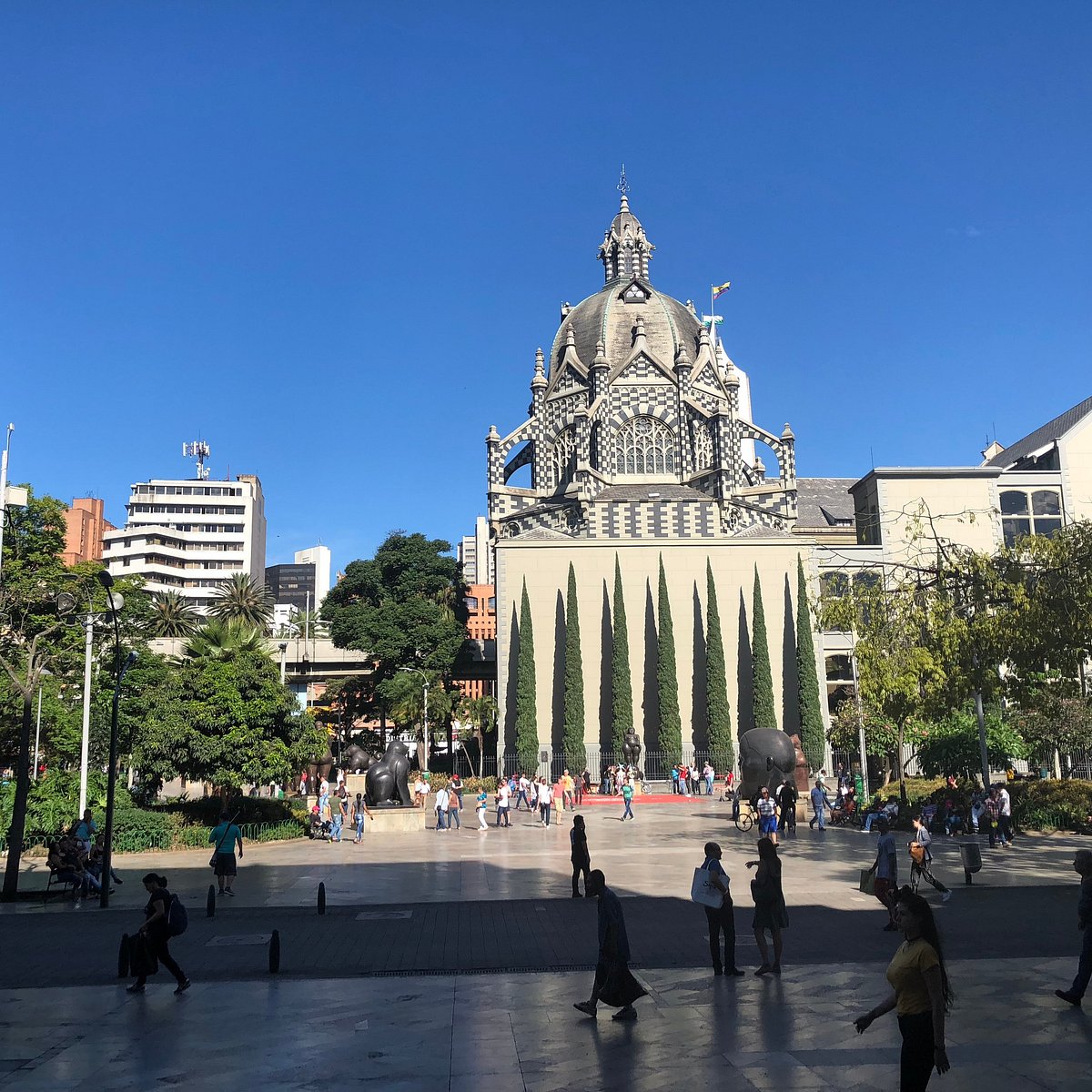 Plaza Botero