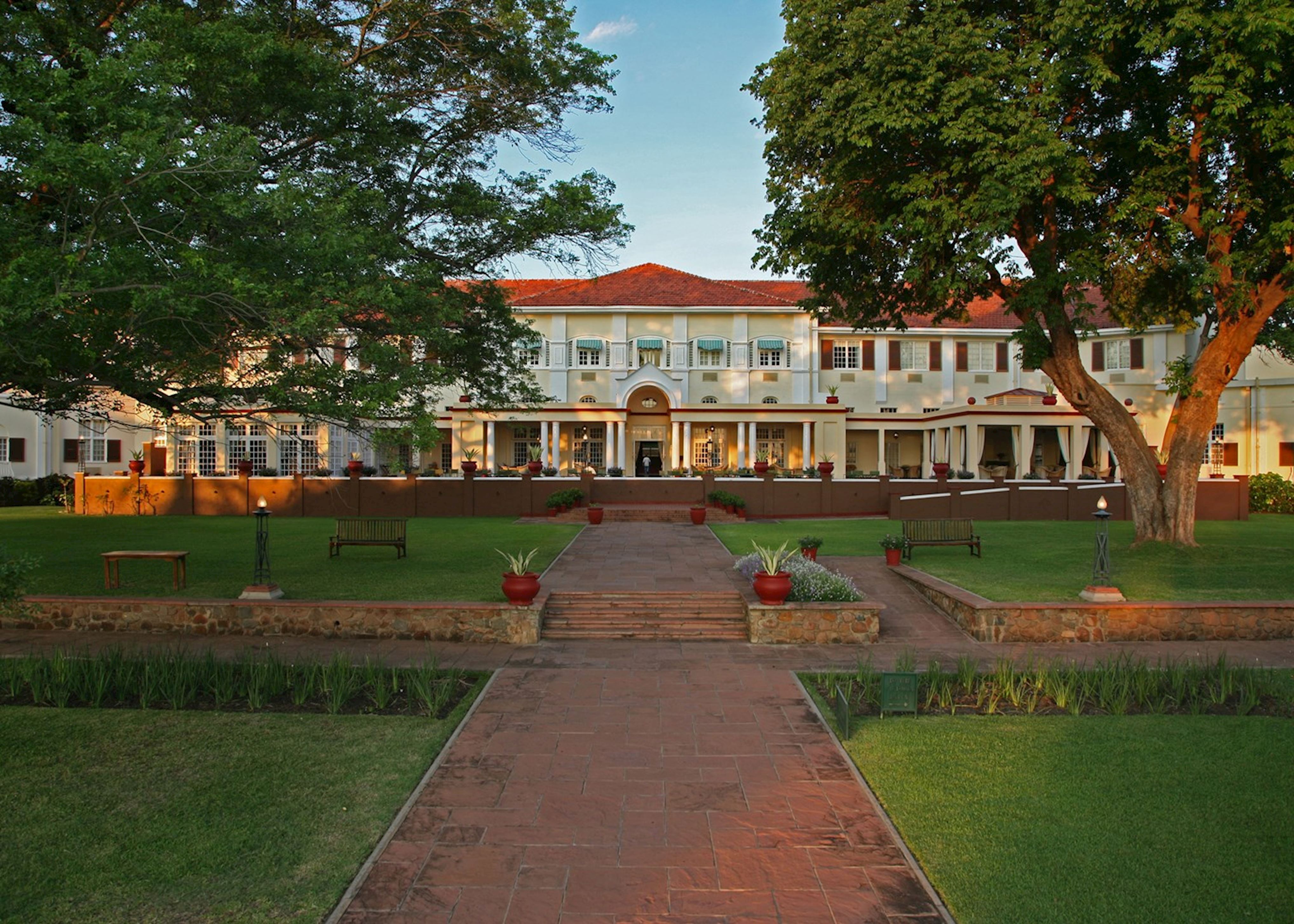 مكان الإقامة المقترح: The Victoria Falls Hotel Image 1