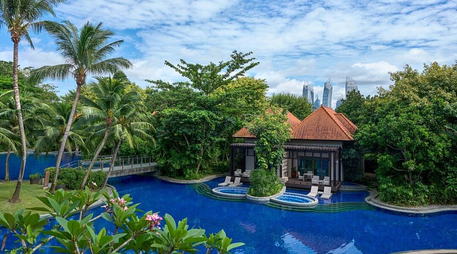 منتجعات عالمية سنتوسا