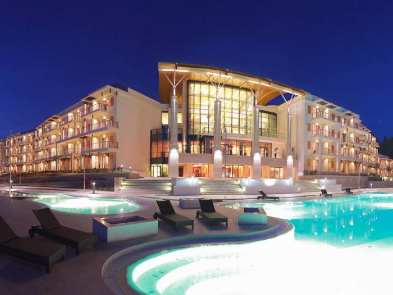 منتجع مونت موليني