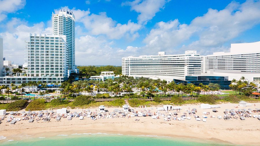 مكان الإقامة المقترح: Fontainebleau Miami Beach Image 1