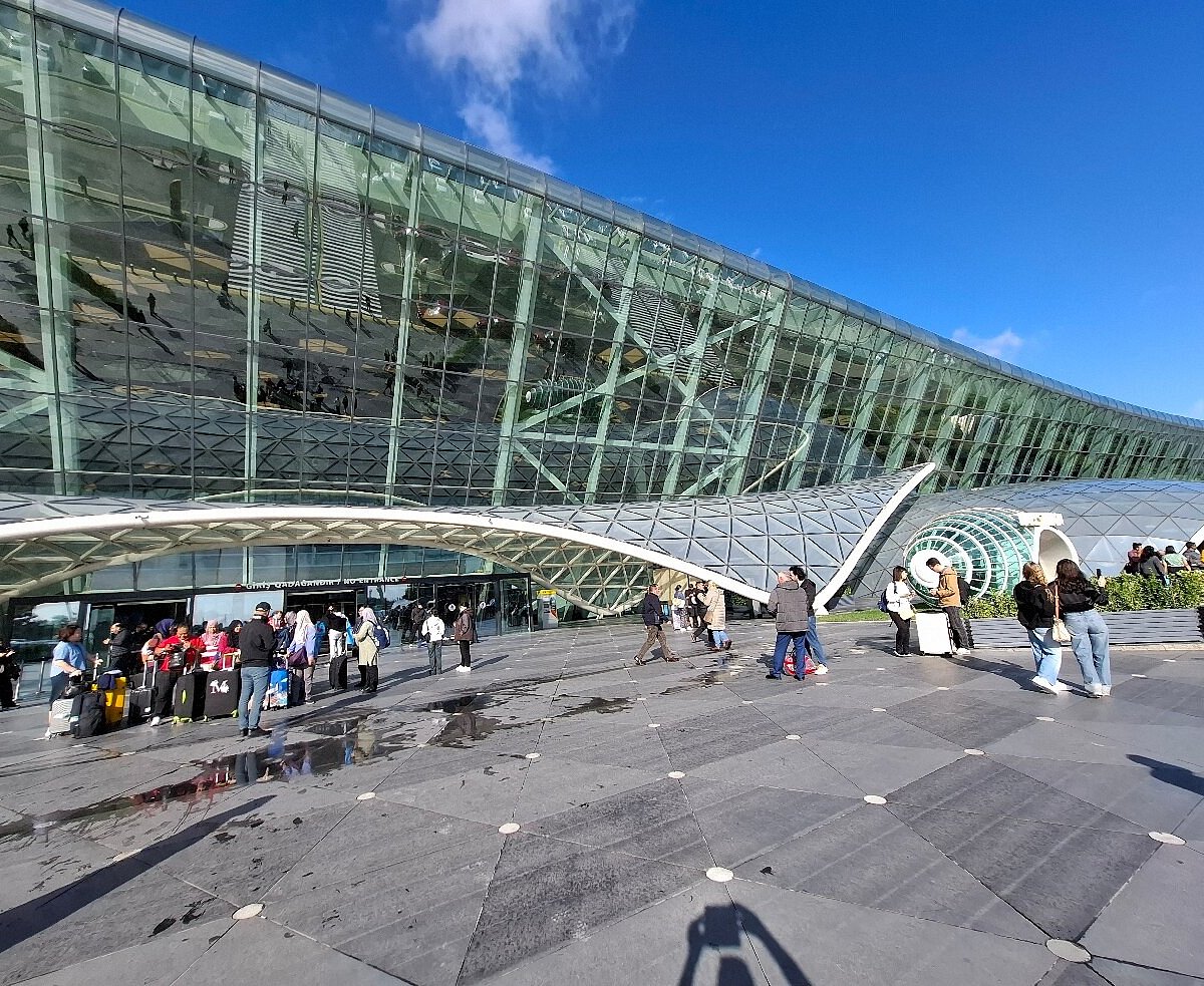 Heydar Aliyev International Airport (GYD)